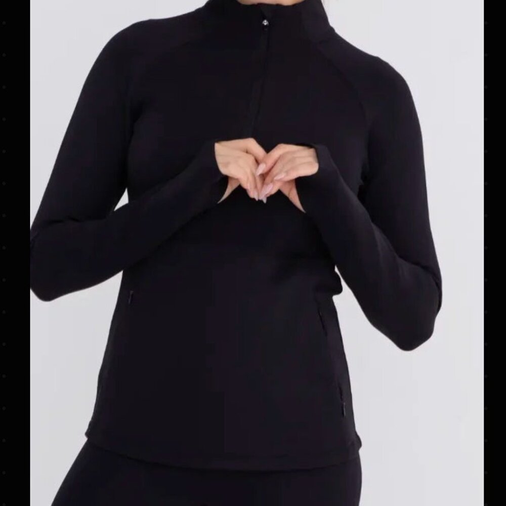 MONO B NWT Buttery Soft Jacquard Ribbed Mock Neck Active Top - Curvy PLUS